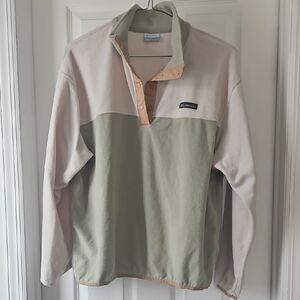 Columbia Green and Cream Fleece Pullover